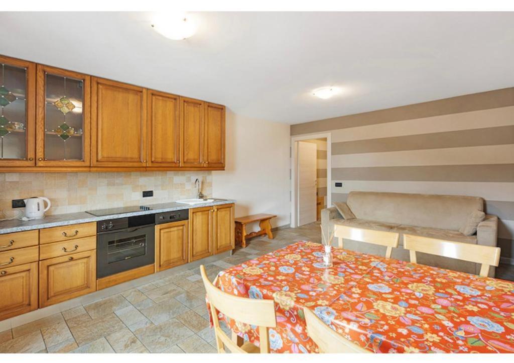 Casa Da Claudia Apartment Livigno Exterior photo